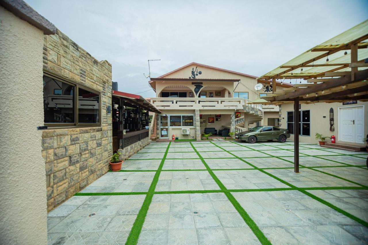 Dansoman Nap Apartment Hotel מראה חיצוני תמונה