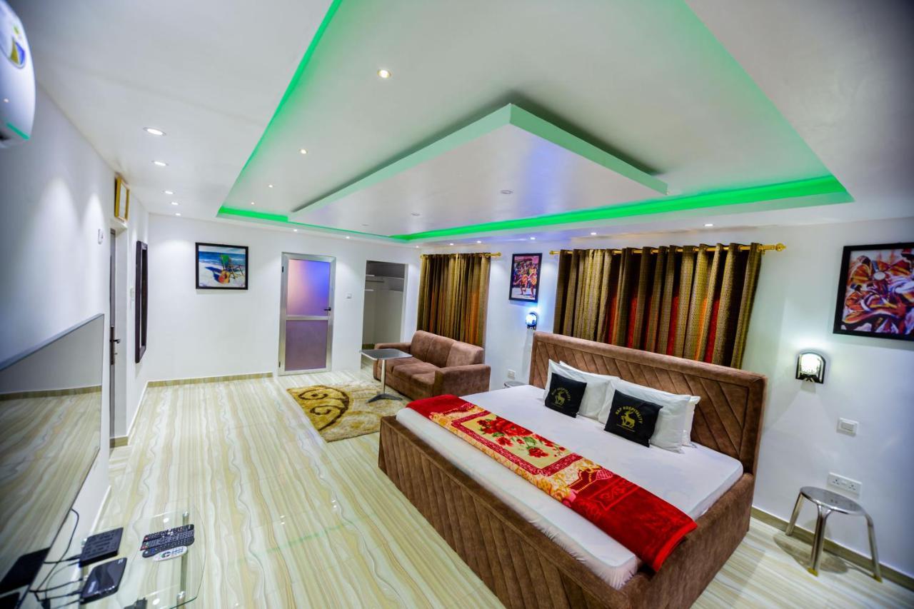 Dansoman Nap Apartment Hotel מראה חיצוני תמונה