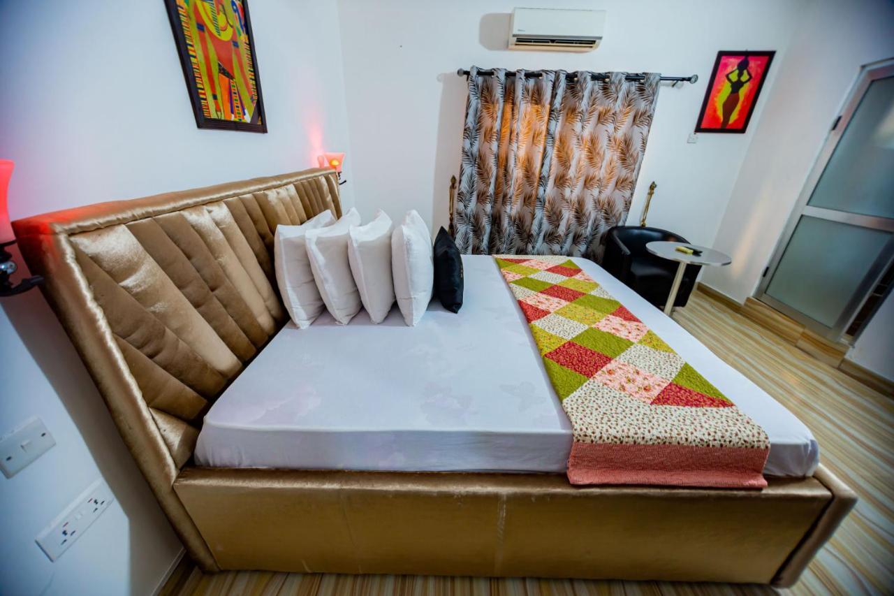 Dansoman Nap Apartment Hotel מראה חיצוני תמונה